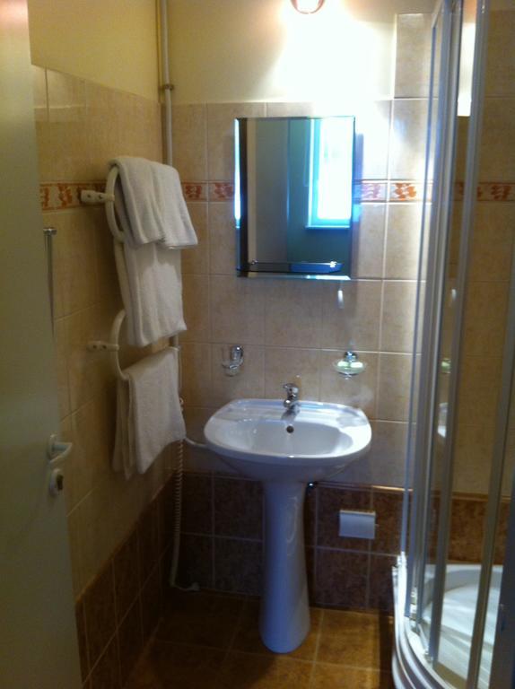 Guest House Guba Moletai Luaran gambar